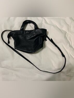 Madewell Black Leather Crossbody Bag with Top Handle
